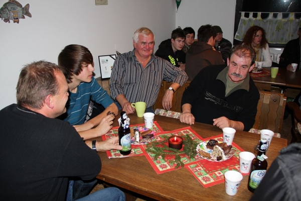 weinachtsfeier-20111206-10531444045B6C637F-E4EE-4F63-088D-88B939E729B5.jpg